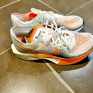 Women’s Nike Vaporfly 3 size 6.5